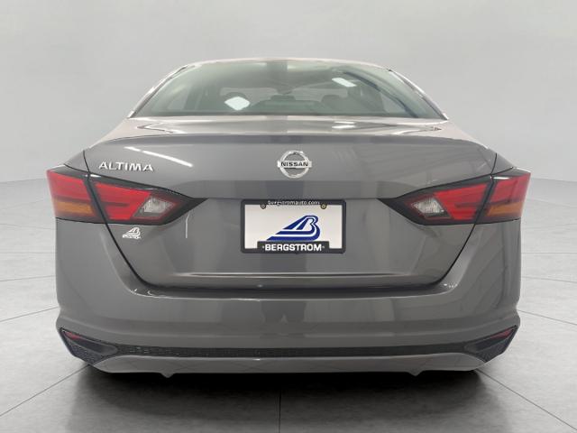 2022 Nissan Altima Vehicle Photo in Oshkosh, WI 54904