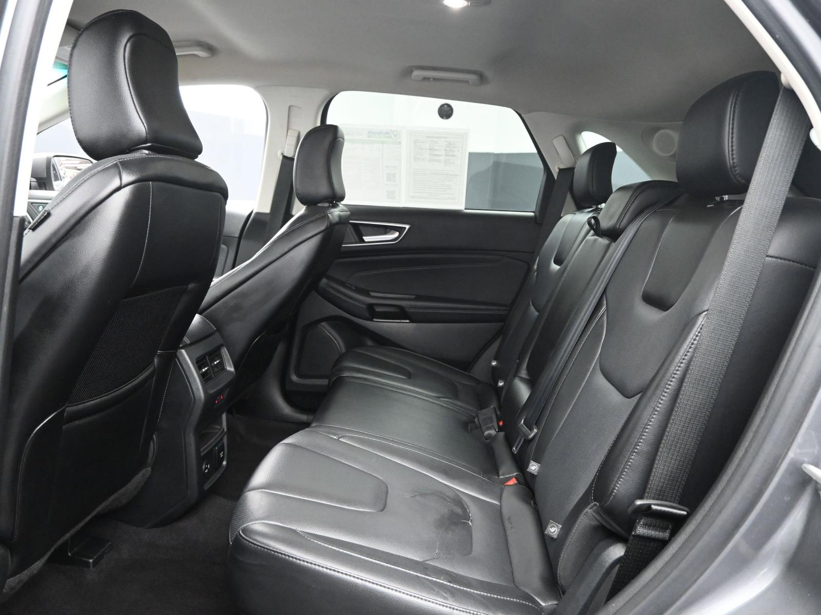 2022 Ford Edge Vehicle Photo in Marion, IA 52302