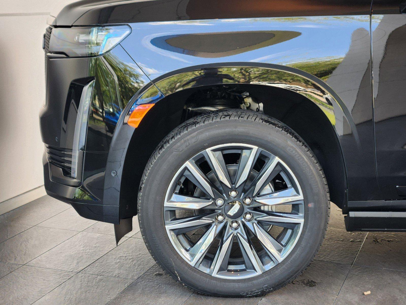 2024 Cadillac Escalade Vehicle Photo in HOUSTON, TX 77079-1502