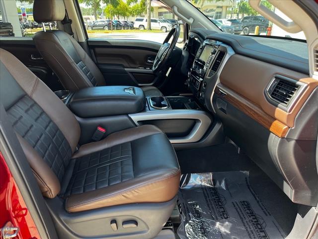 2018 Nissan Titan Vehicle Photo in TAMPA, FL 33612-3404