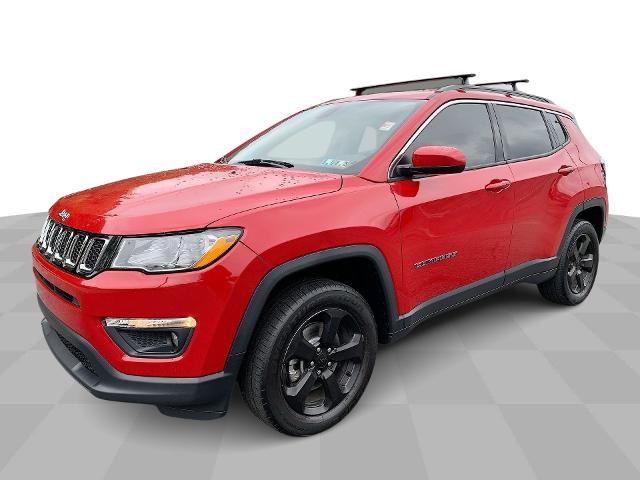 2018 Jeep Compass Vehicle Photo in MOON TOWNSHIP, PA 15108-2571