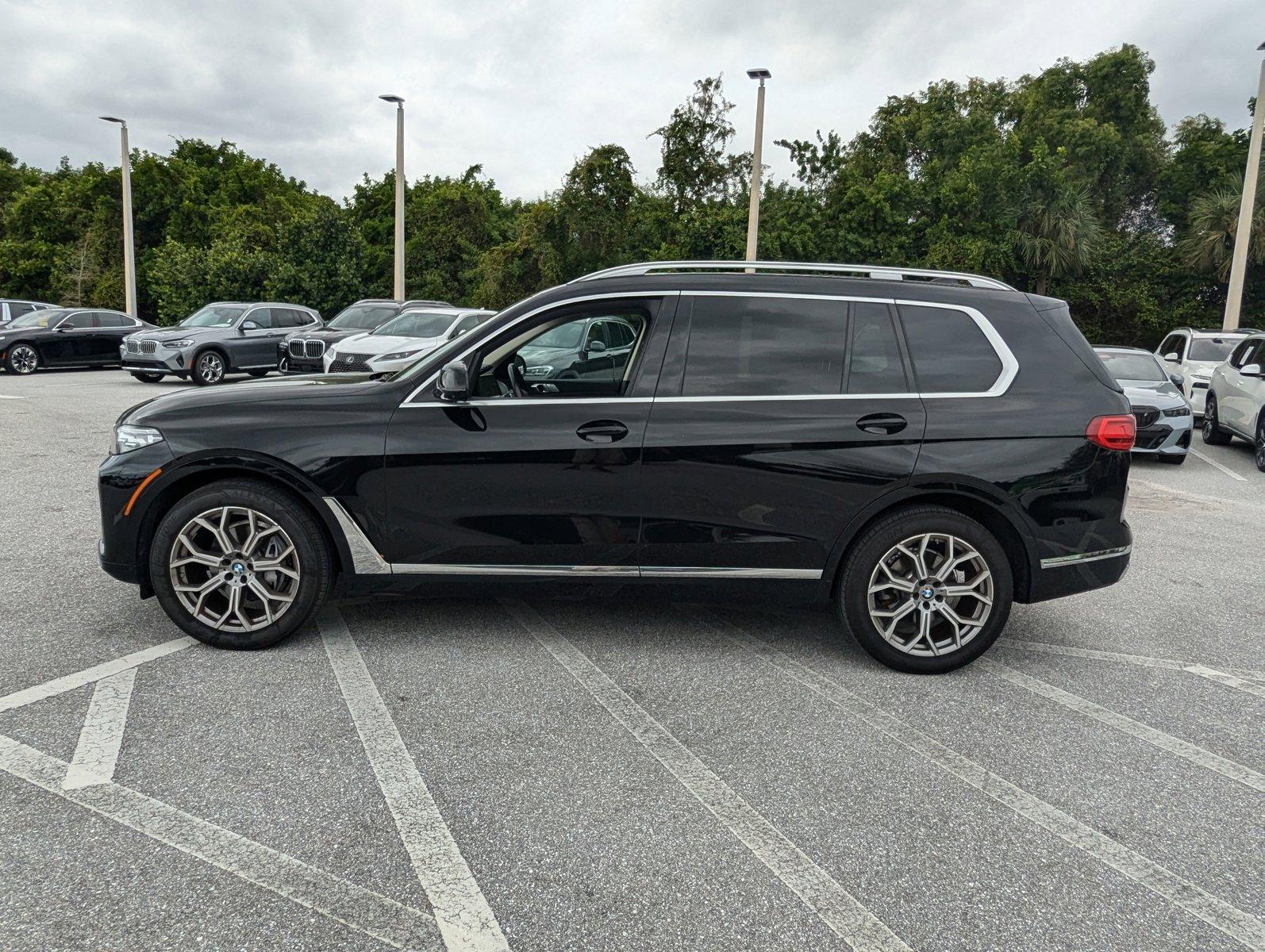 2022 BMW X7 xDrive40i Vehicle Photo in Delray Beach, FL 33444