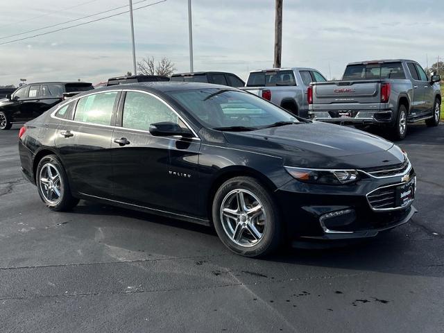 Used 2017 Chevrolet Malibu 1LT with VIN 1G1ZE5ST5HF177142 for sale in Troy, MO