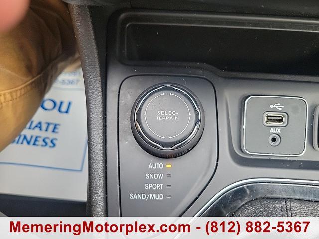 2019 Jeep Cherokee Vehicle Photo in VINCENNES, IN 47591-5519