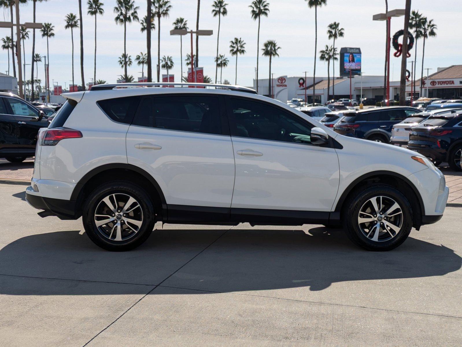 2016 Toyota RAV4 Vehicle Photo in Tustin, CA 92782