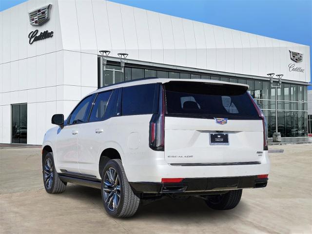 2024 Cadillac Escalade Vehicle Photo in TERRELL, TX 75160-3007