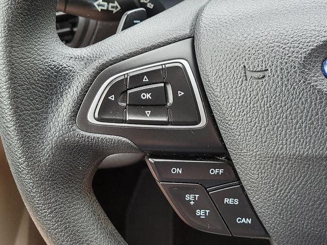 2017 Ford Escape Vehicle Photo in West Chester, PA 19382