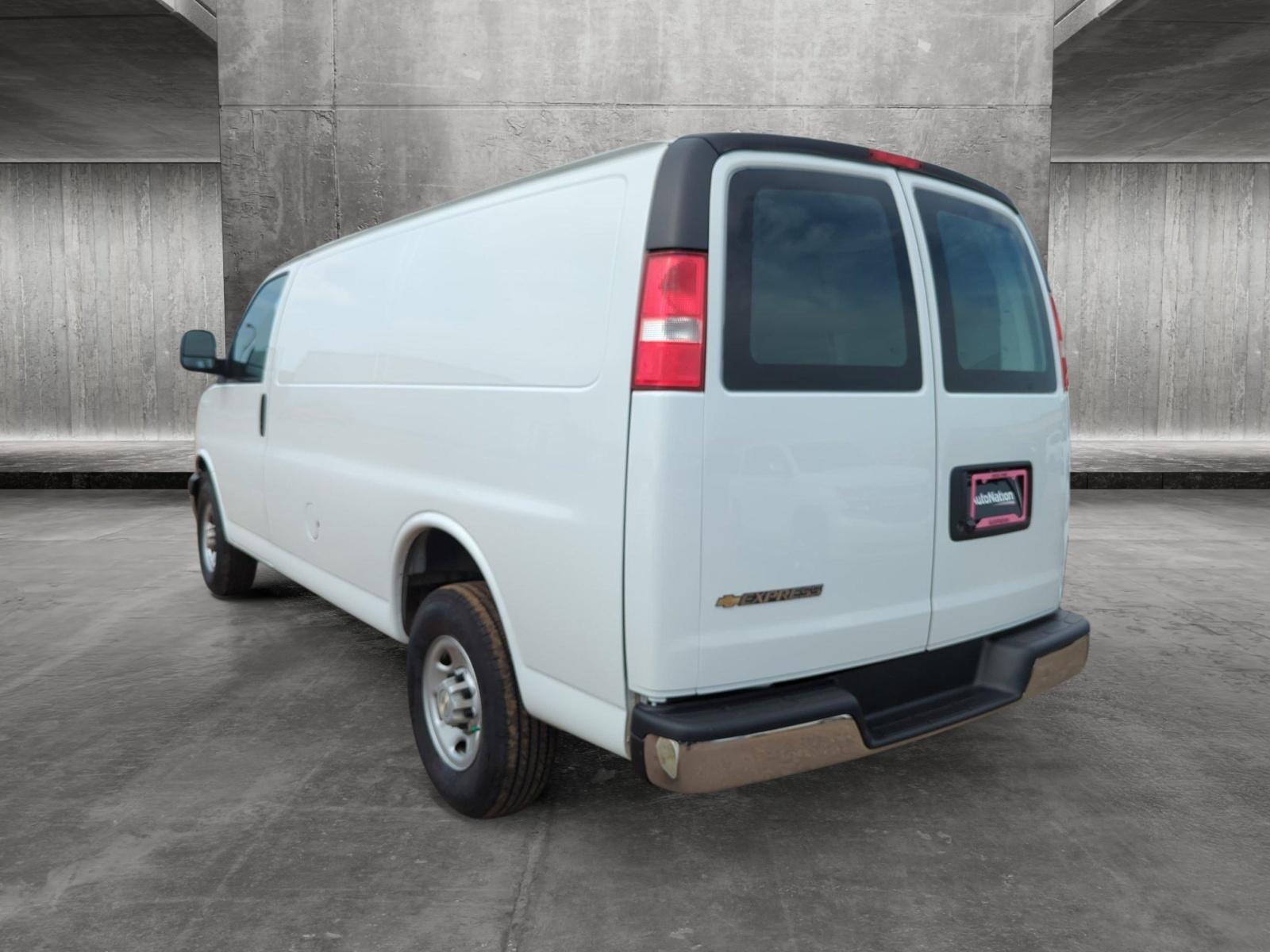 2022 Chevrolet Express Cargo Van Vehicle Photo in Memphis, TN 38115