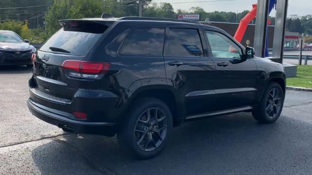 2020 Jeep Grand Cherokee Vehicle Photo in MOON TOWNSHIP, PA 15108-2571