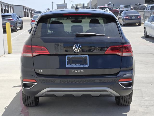 2024 Volkswagen Taos Vehicle Photo in Weatherford, TX 76087