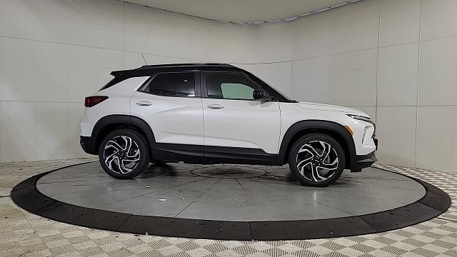 2025 Chevrolet Trailblazer Vehicle Photo in JOLIET, IL 60435-8135