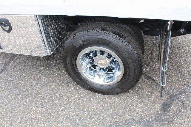 2024 Chevrolet Silverado 3500 HD Chassis Cab Vehicle Photo in SAINT CLAIRSVILLE, OH 43950-8512