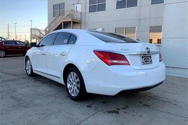 2016 Buick LaCrosse Vehicle Photo in TOPEKA, KS 66609-0000