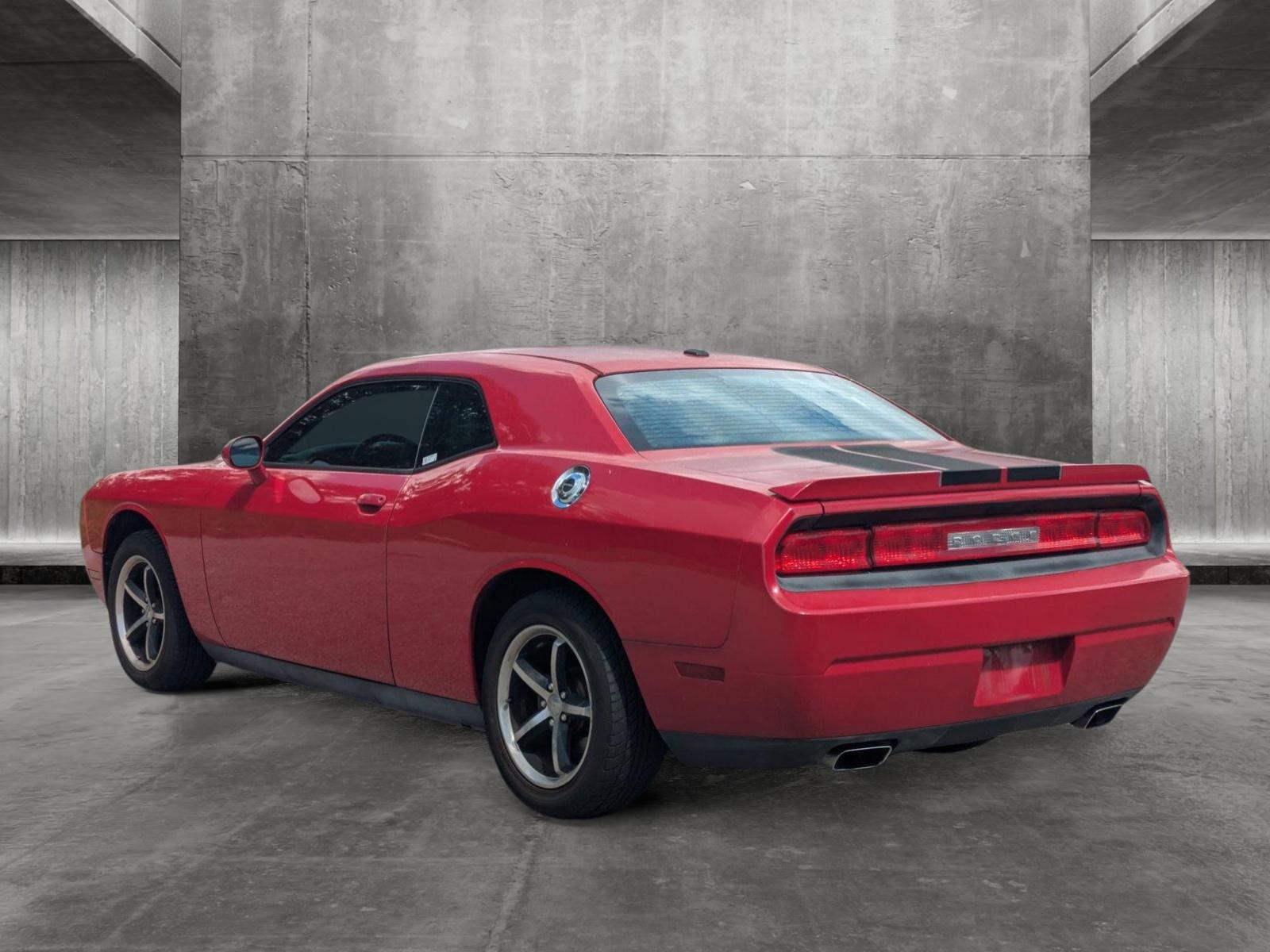 2011 Dodge Challenger Vehicle Photo in Sarasota, FL 34231