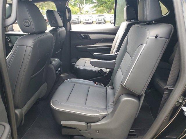 2025 Buick Enclave Vehicle Photo in SUNRISE, FL 33323-3202