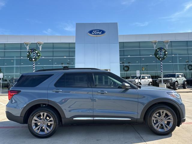 2025 Ford Explorer Vehicle Photo in Terrell, TX 75160