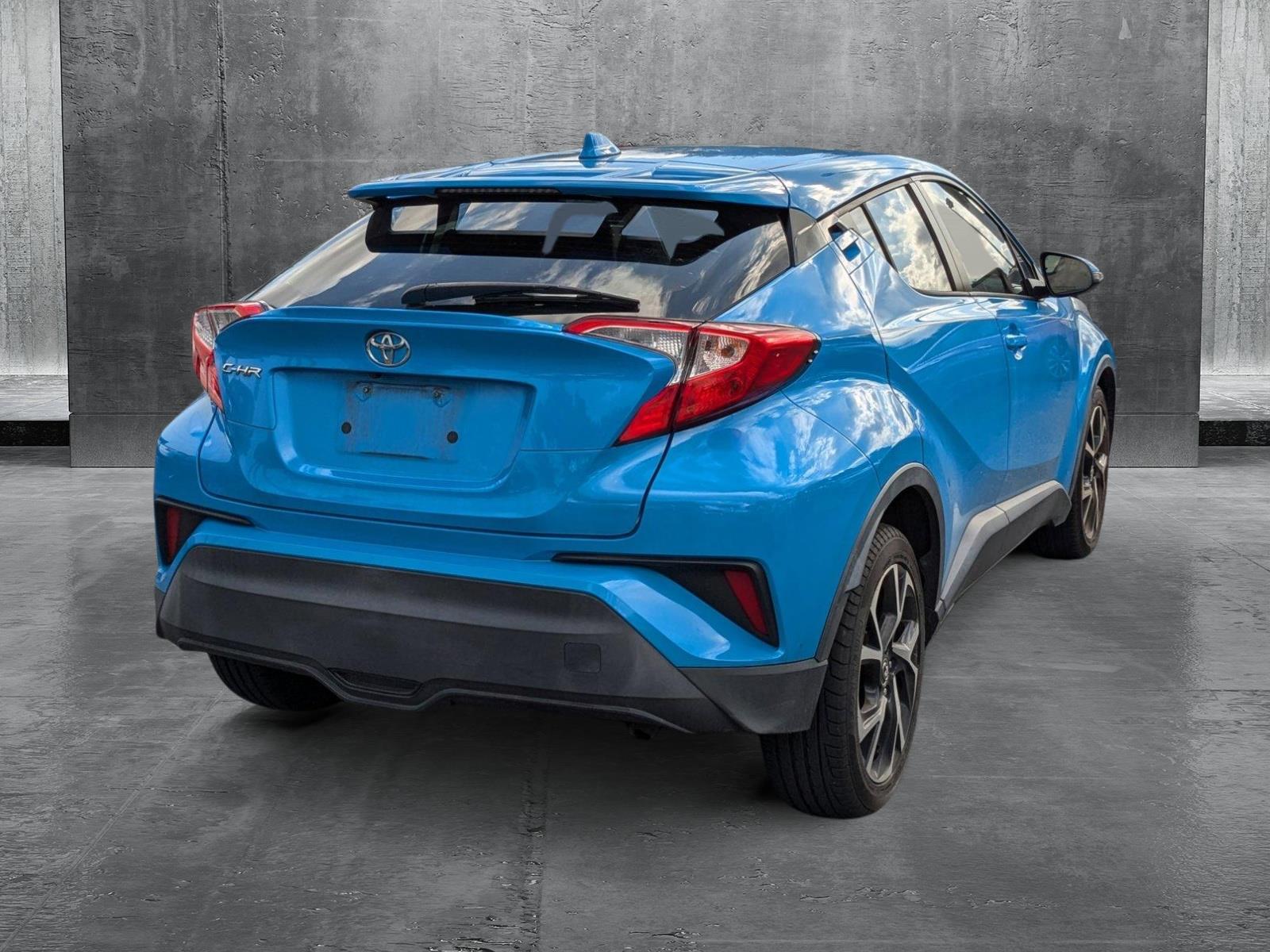 2019 Toyota C-HR Vehicle Photo in Miami, FL 33015