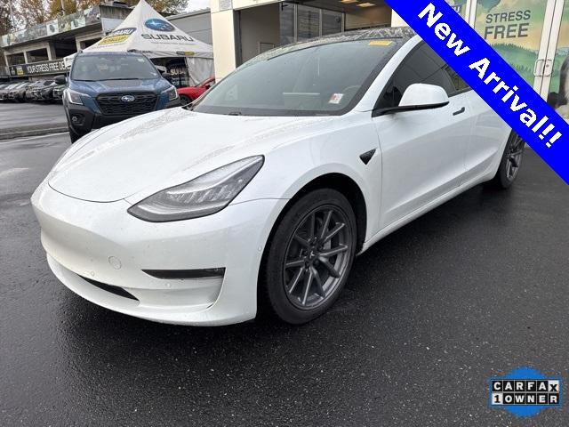 2020 Tesla Model 3 Vehicle Photo in Puyallup, WA 98371