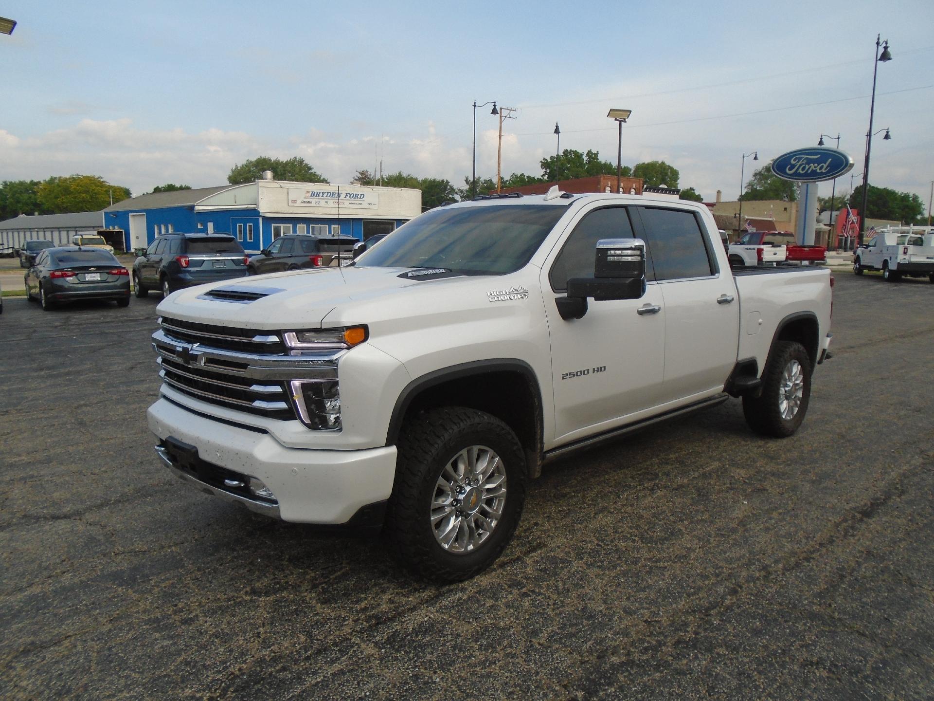 Used 2023 Chevrolet Silverado 2500HD High Country with VIN 1GC4YREY6PF128098 for sale in Durand, IL