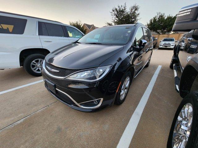 Used 2020 Chrysler Pacifica Limited with VIN 2C4RC1GGXLR123886 for sale in Grapevine, TX