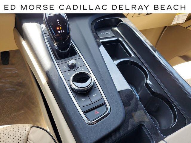 2024 Cadillac Escalade Vehicle Photo in DELRAY BEACH, FL 33483-3294