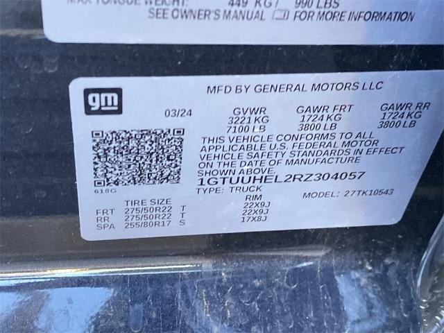 2024 GMC Sierra 1500 Vehicle Photo in GOODYEAR, AZ 85338-1310