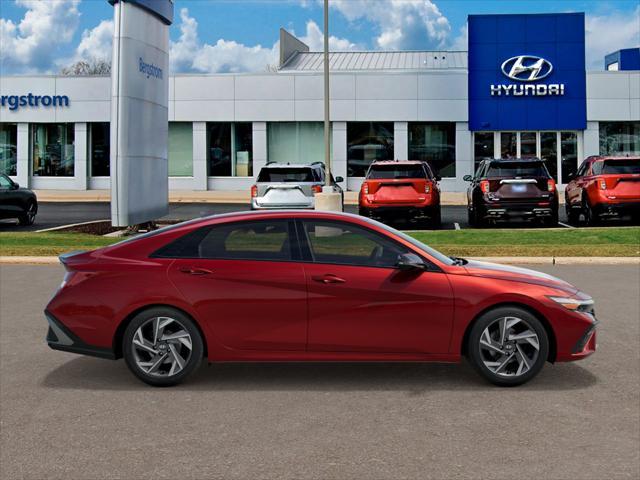 2025 Hyundai ELANTRA Vehicle Photo in Green Bay, WI 54304