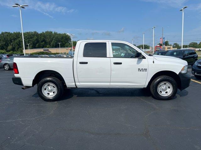 2014 Ram 1500 Vehicle Photo in BATTLE CREEK, MI 49037-8454