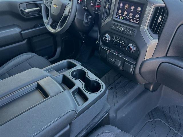 2024 Chevrolet Silverado 1500 Vehicle Photo in RIVERSIDE, CA 92504-4106