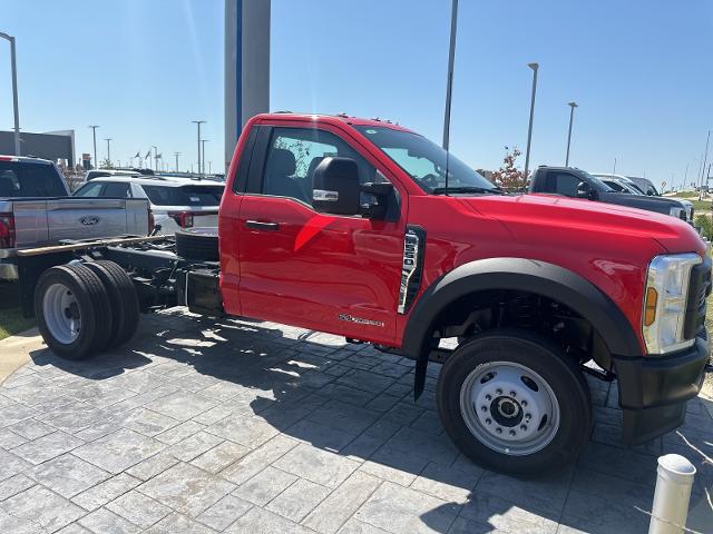 2024 Ford Super Duty F-550 DRW Vehicle Photo in Terrell, TX 75160