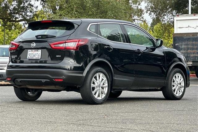 2021 Nissan Rogue Sport Vehicle Photo in ELK GROVE, CA 95757-8703