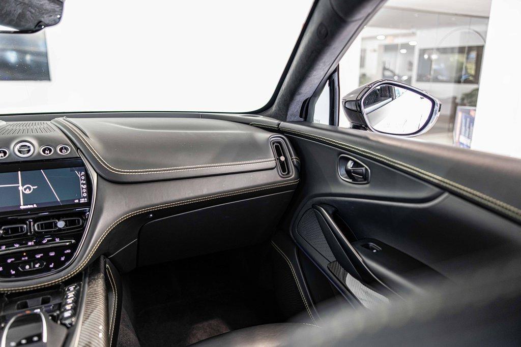 2021 Aston Martin DBX Vehicle Photo in Saint Charles, IL 60174