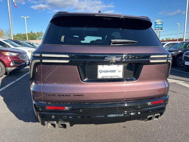 2024 Chevrolet Traverse Vehicle Photo in SAUK CITY, WI 53583-1301