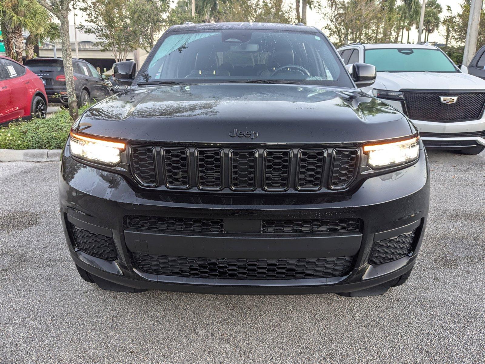 2022 Jeep Grand Cherokee L Vehicle Photo in Miami, FL 33169