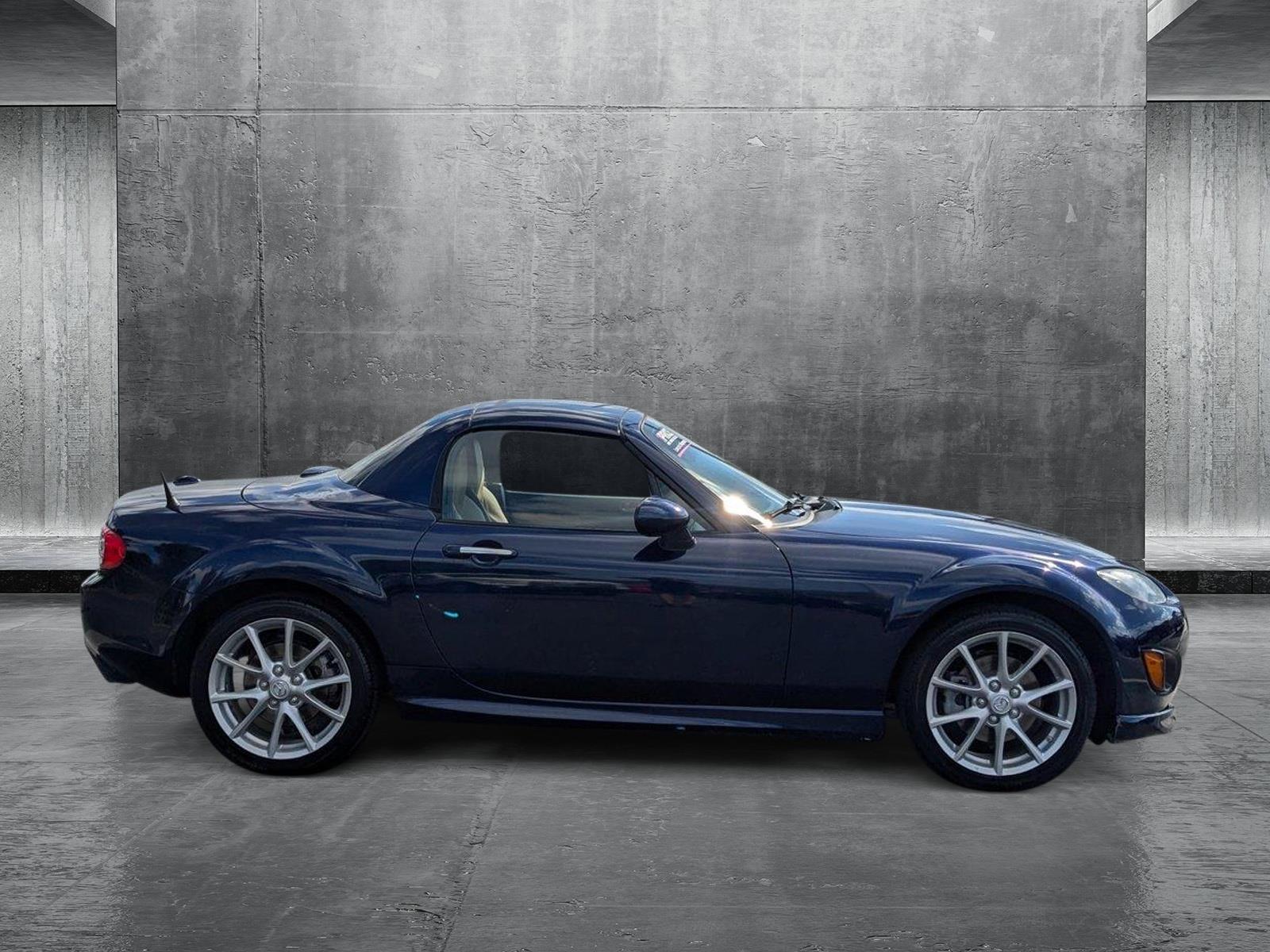 2012 Mazda MX-5 Miata Vehicle Photo in Panama City, FL 32401