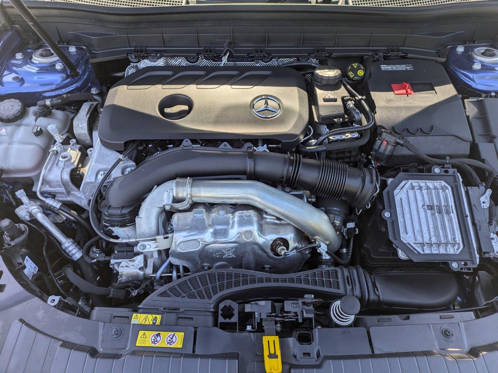 2024 Mercedes-Benz GLB Vehicle Photo in Sarasota, FL 34231