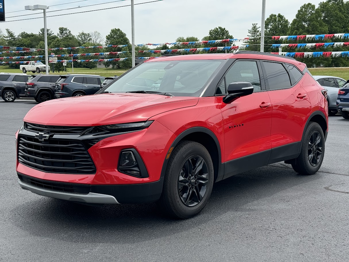 2021 Chevrolet Blazer Vehicle Photo in BOONVILLE, IN 47601-9633