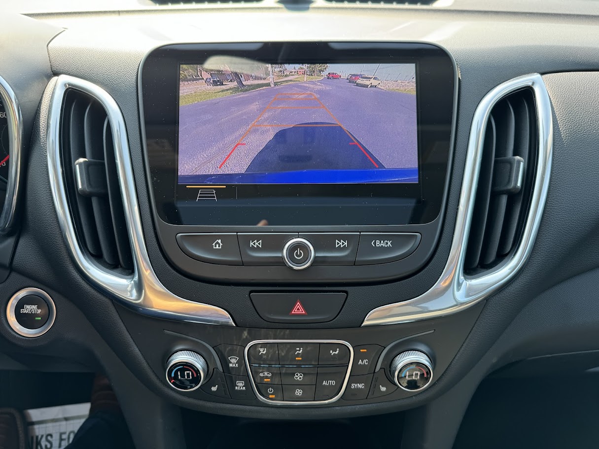 2019 Chevrolet Equinox Vehicle Photo in BOONVILLE, IN 47601-9633