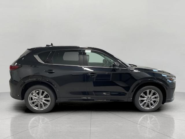 2024 Mazda CX-5 Vehicle Photo in Green Bay, WI 54304