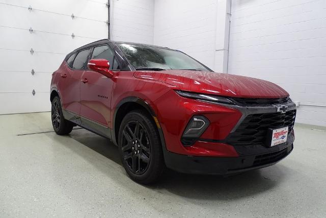 2025 Chevrolet Blazer Vehicle Photo in ROGERS, MN 55374-9422