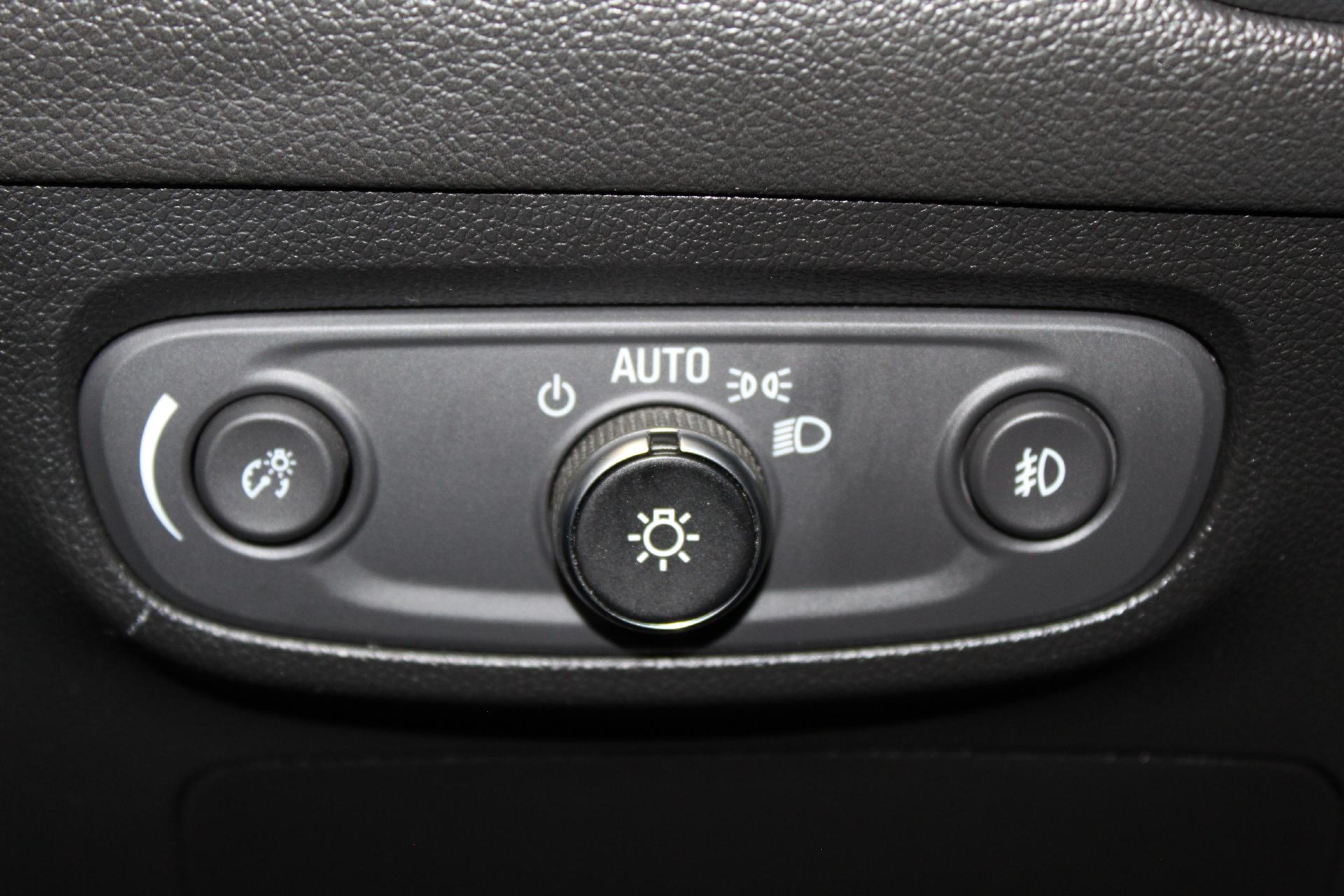 2021 Buick Encore GX Vehicle Photo in NORTHAMPTON, MA 01060-1120