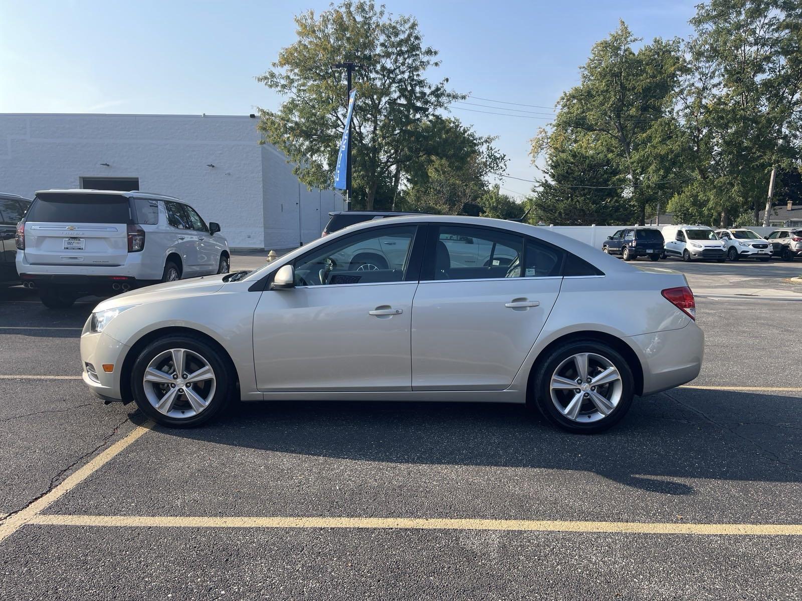 2013 Chevrolet Cruze Vehicle Photo in Plainfield, IL 60586