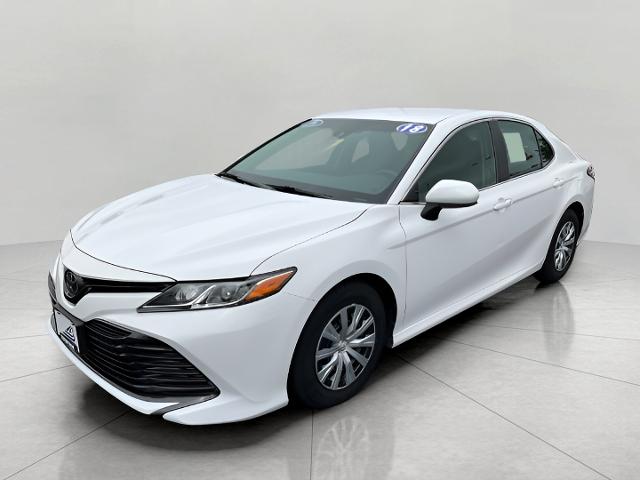 2018 Toyota Camry Vehicle Photo in Oshkosh, WI 54904