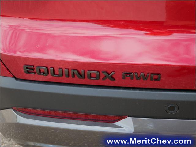 2025 Chevrolet Equinox Vehicle Photo in MAPLEWOOD, MN 55119-4794