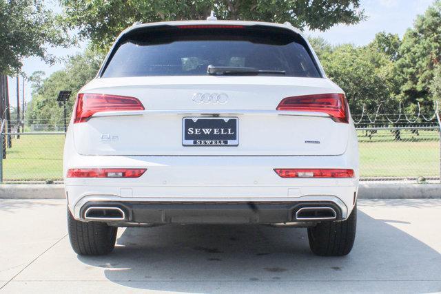 2022 Audi Q5 Vehicle Photo in HOUSTON, TX 77090