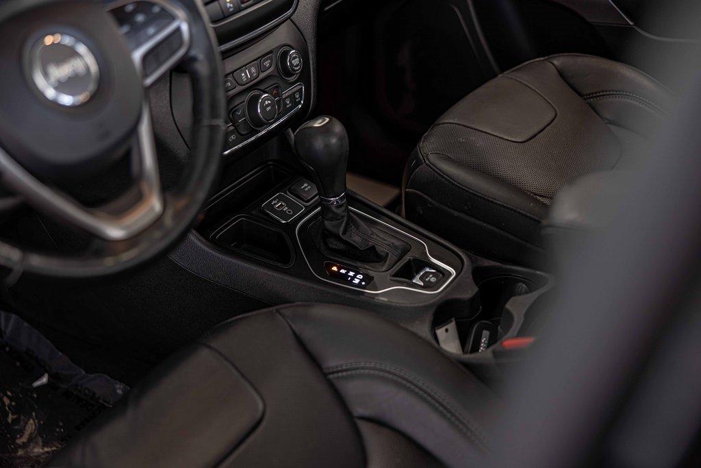 2021 Jeep Cherokee Vehicle Photo in Plainfield, IL 60586