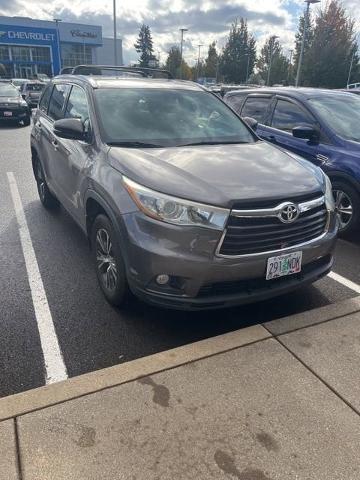 2016 Toyota Highlander Vehicle Photo in Salem, OR 97301