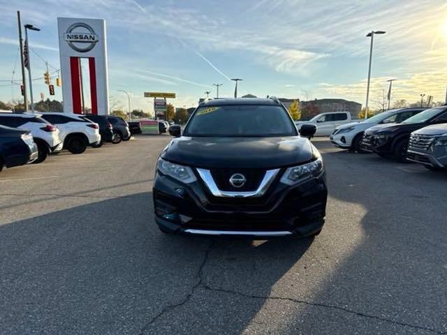 2018 Nissan Rogue Vehicle Photo in Canton, MI 48188