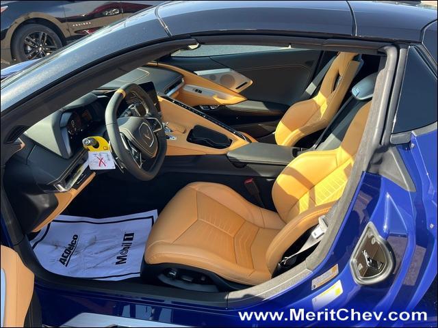 2025 Chevrolet Corvette Stingray Vehicle Photo in MAPLEWOOD, MN 55119-4794