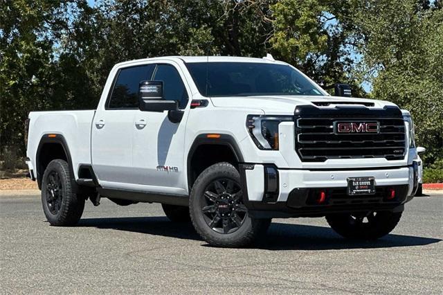 2024 GMC Sierra 2500 HD Vehicle Photo in ELK GROVE, CA 95757-8703